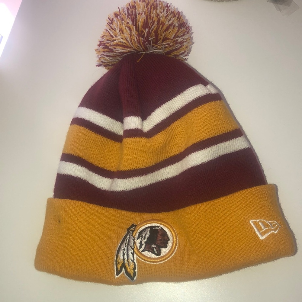 NWOT authentic NFL Redskins knit hat